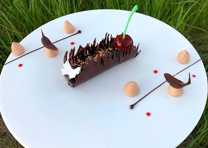 Hotel Logis Restaurant Des Sapins