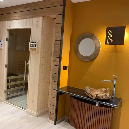Logis Restaurant Des Sapins 3* Lanarce
