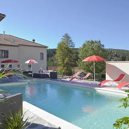 Logis Restaurant Des Sapins 3* Lanarce
