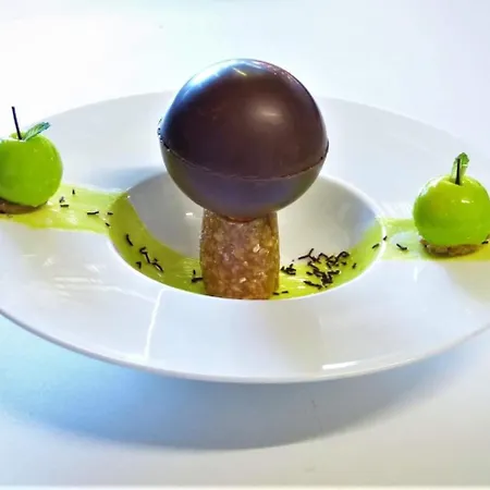 Hotel Logis Restaurant Des Sapins 3*