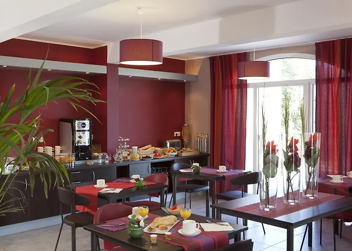 Logis Restaurant Des Sapins Hotel